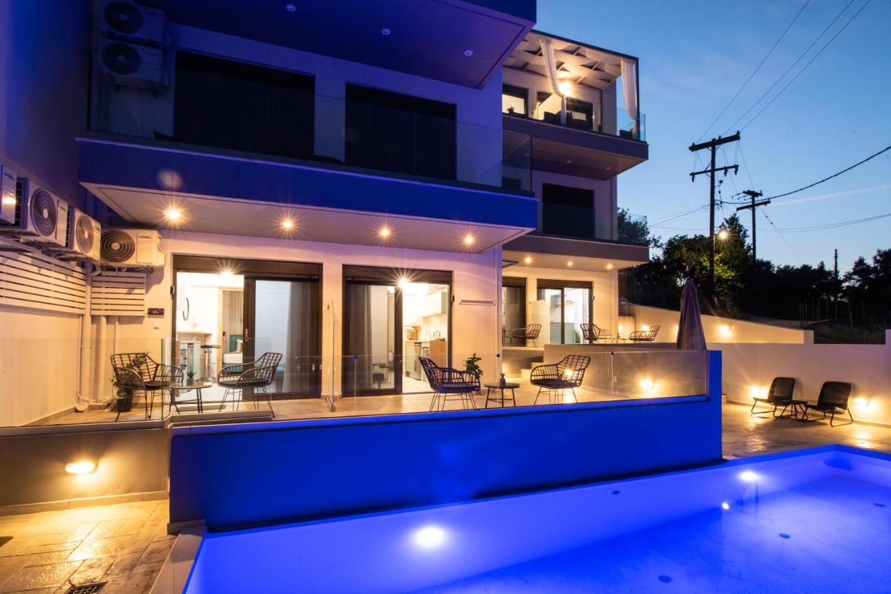 Clelia'S And Dione'S Design Studios Swimming Pool نِكيانا المظهر الخارجي الصورة